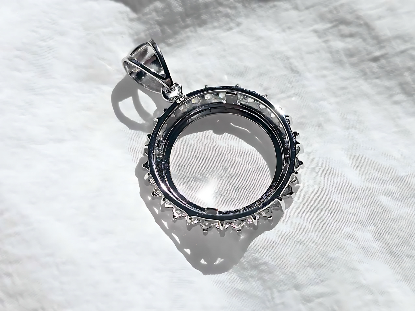 925 Sterling Silver Prong Back Cubic Zirconia CZ Halo Bezel for 18mm Dime 10 Cent Coins