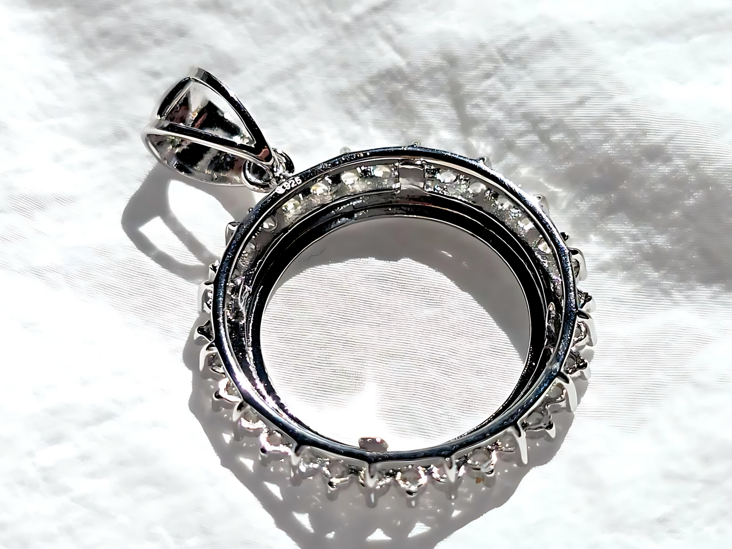 925 Sterling Silver Prong Back Cubic Zirconia CZ Halo Bezel for 19mm Penny 1 Cent Coins