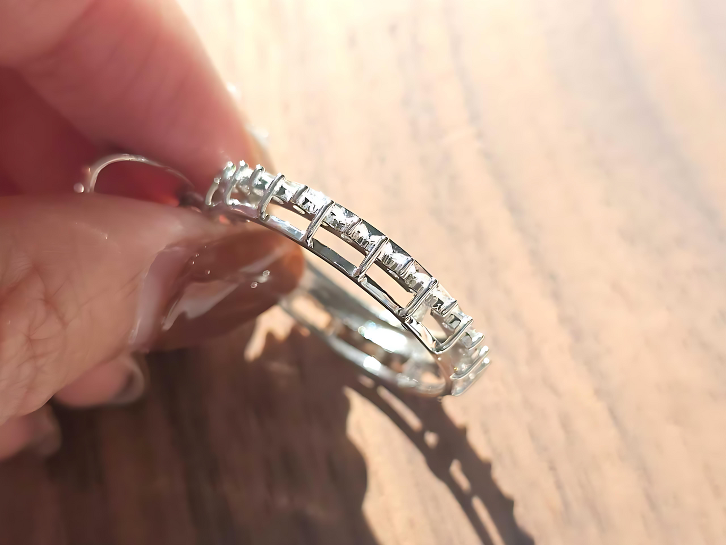 925 Sterling Silver Prong Back Cubic Zirconia CZ Halo Bezel for 21mm Nickel 5 Cent Coins