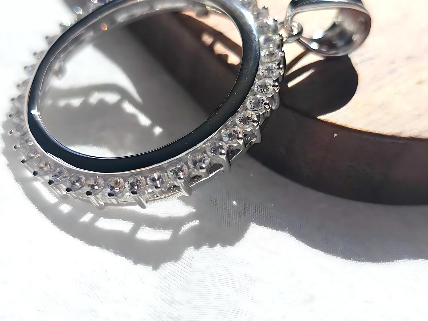 925 Sterling Silver Prong Back Cubic Zirconia CZ Halo Bezel for 24mm Quarter 25Cent Coins