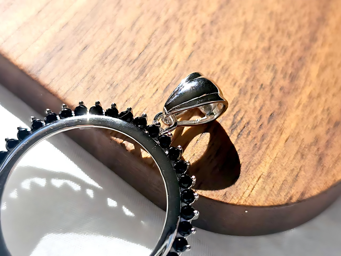 925 Sterling Silver Prong Back Cubic Zirconia CZ Halo Bezel for 24mm Quarter 25Cent Coins