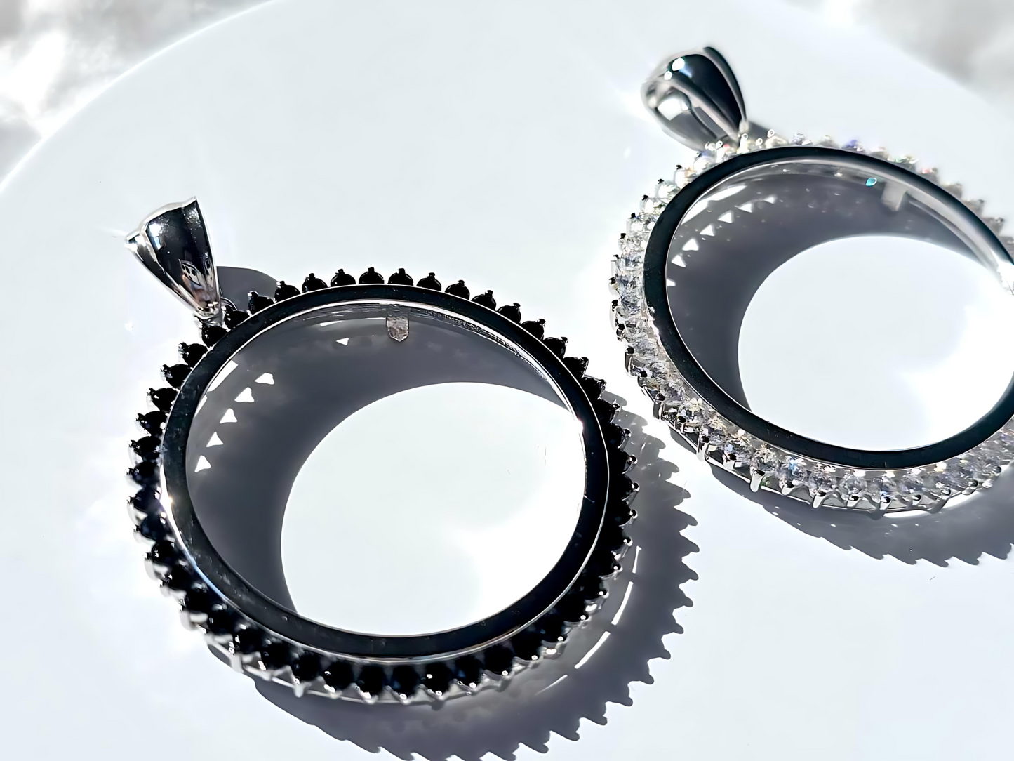 925 Sterling Silver Prong Back Cubic Zirconia CZ Halo Bezel for 30mm 50 Cent Coins