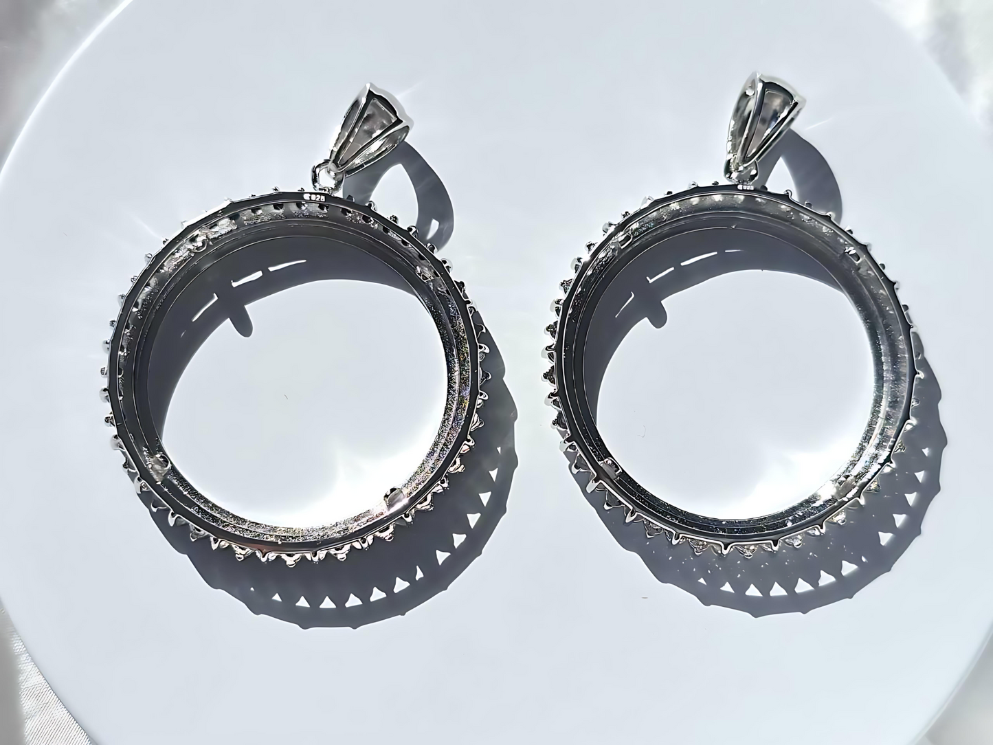 925 Sterling Silver Prong Back Cubic Zirconia CZ Halo Bezel for 30mm 50 Cent Coins