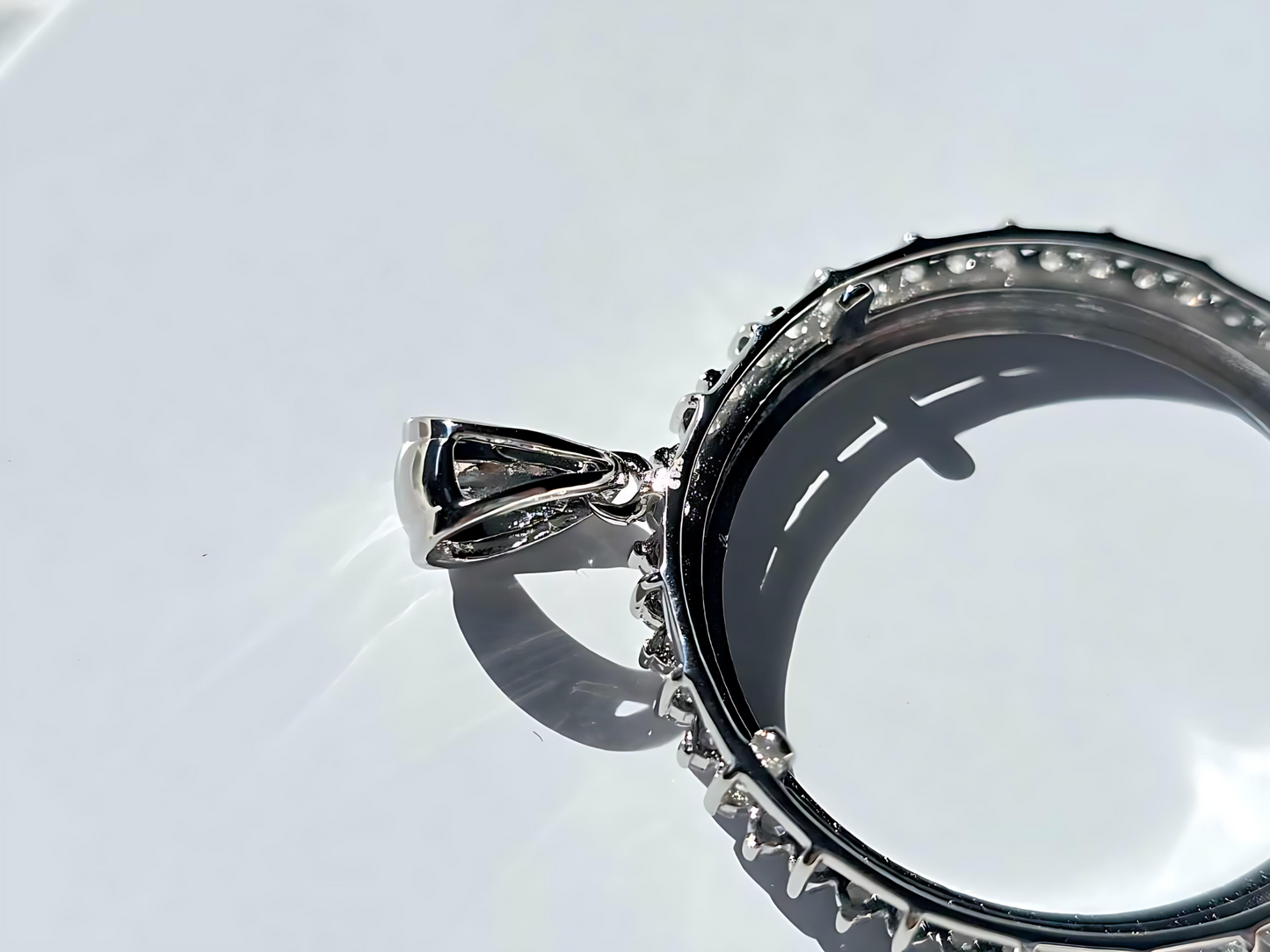 925 Sterling Silver Prong Back Cubic Zirconia CZ Halo Bezel for 30mm 50 Cent Coins