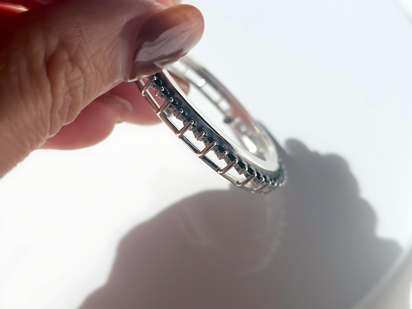 925 Sterling Silver Prong Back Cubic Zirconia CZ Halo Bezel for 30mm 50 Cent Coins