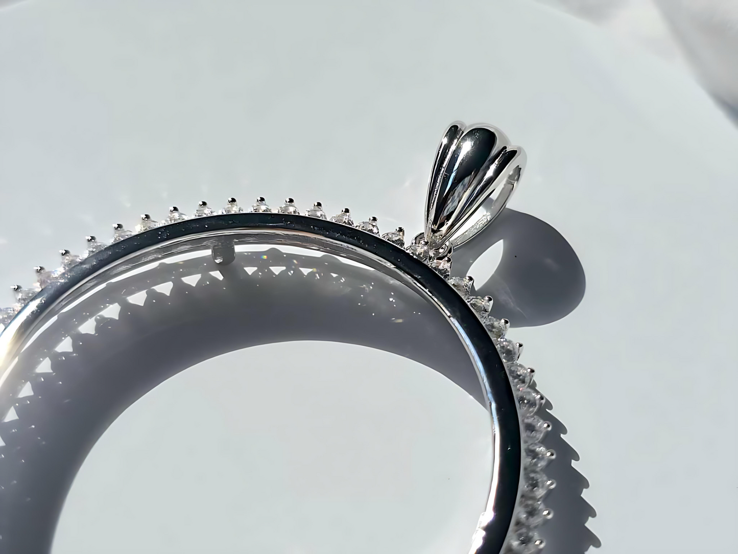 925 Sterling Silver Prong Back Cubic Zirconia CZ Halo Bezel for 38mm 1 Dollar Coins