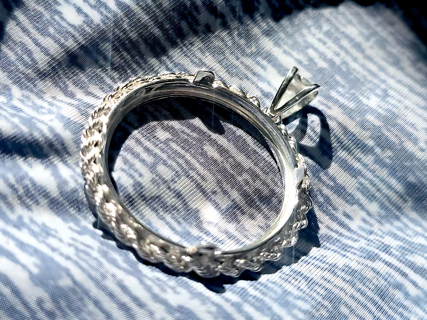 925 Sterling Silver Prong Back Illusion Rope Bezel for 26mm Susan B Anthony Dollar Coin