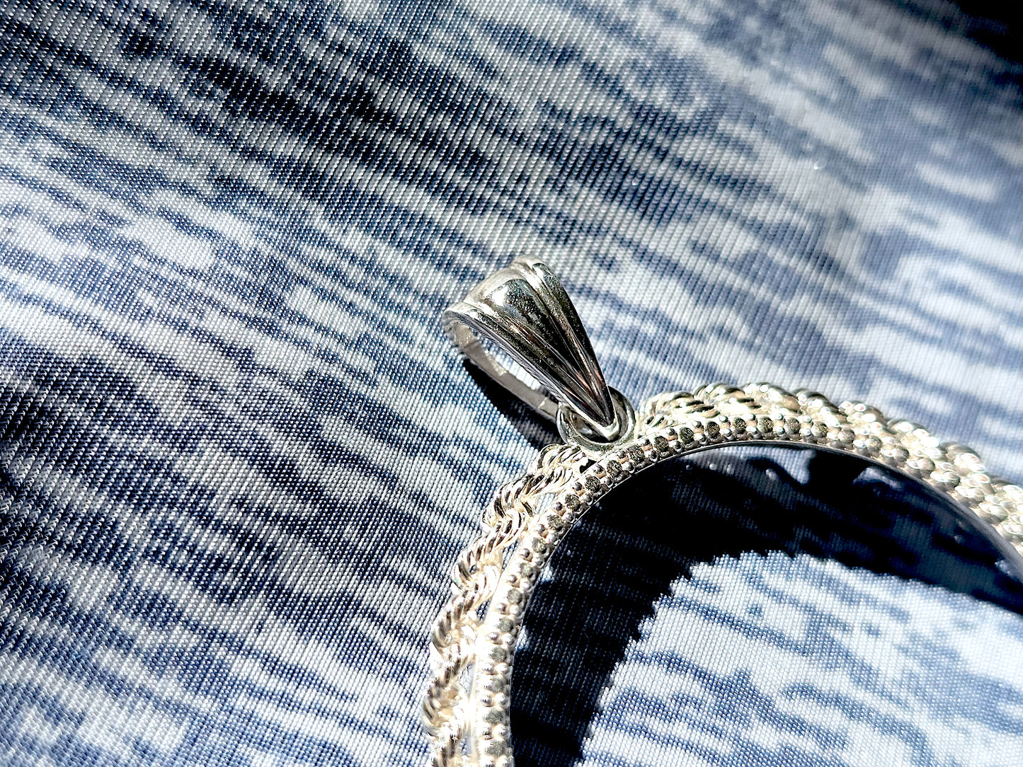 925 Sterling Silver Prong Back Illusion Rope Bezel for 30mm Half Dollar 50 Cents Coins