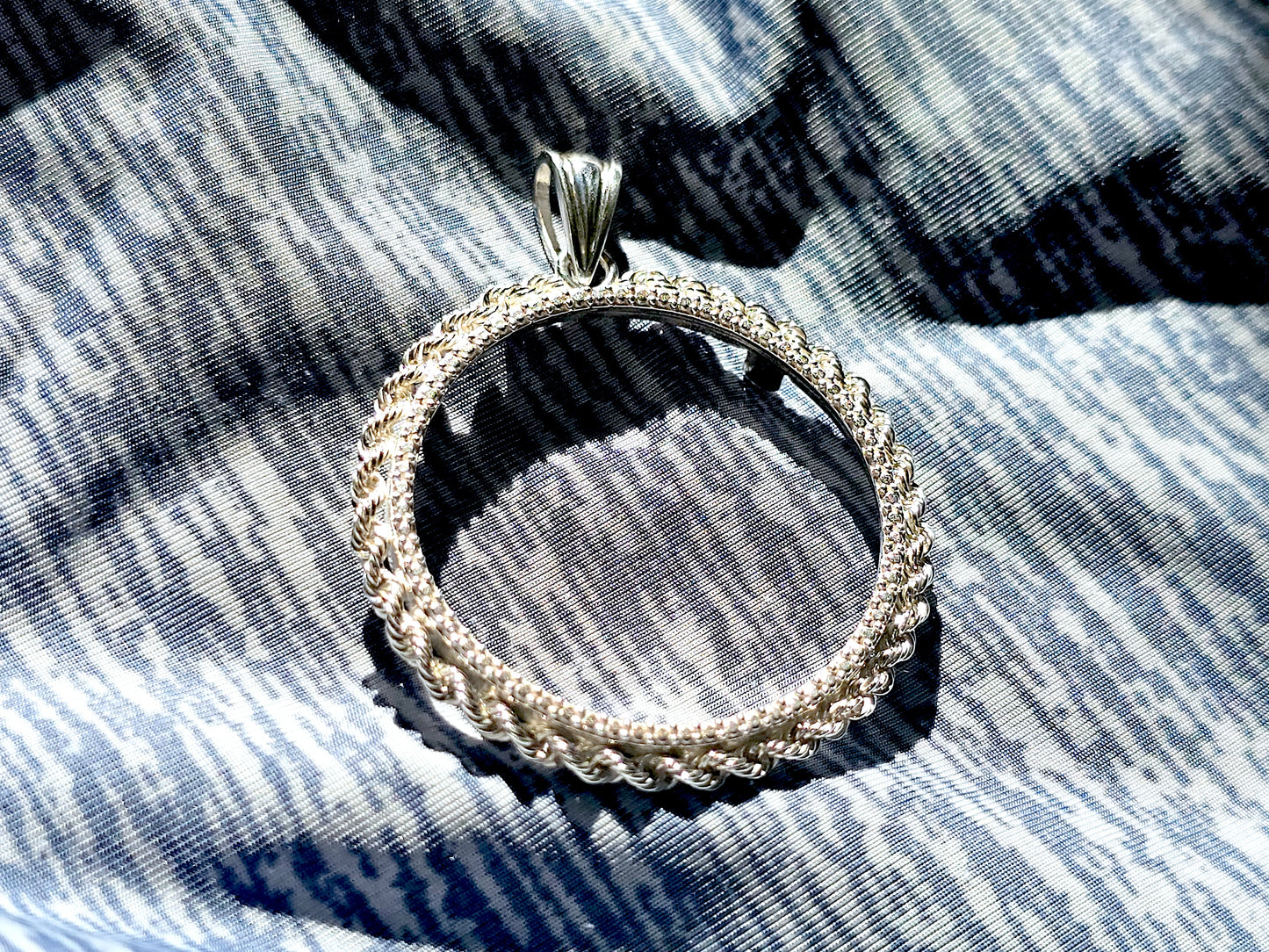 925 Sterling Silver Prong Back Illusion Rope Bezel for 30mm Half Dollar 50 Cents Coins