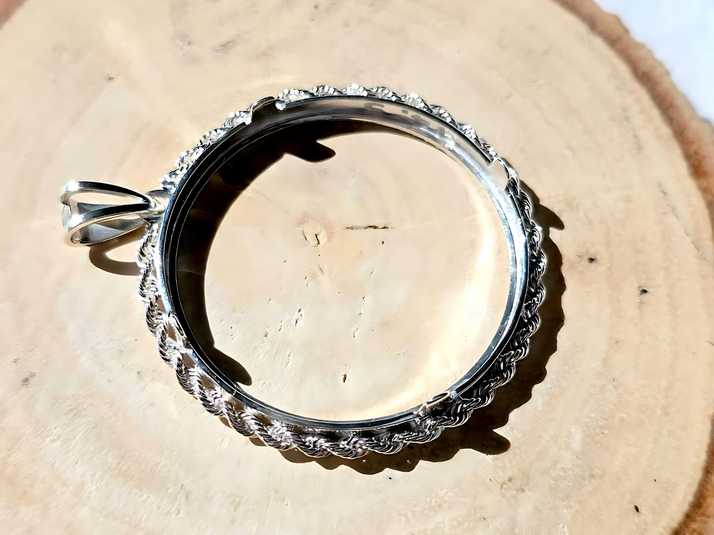 925 Sterling Silver Prong Back Illusion Rope Bezel for 34mm Mexican 1 Peso Coins