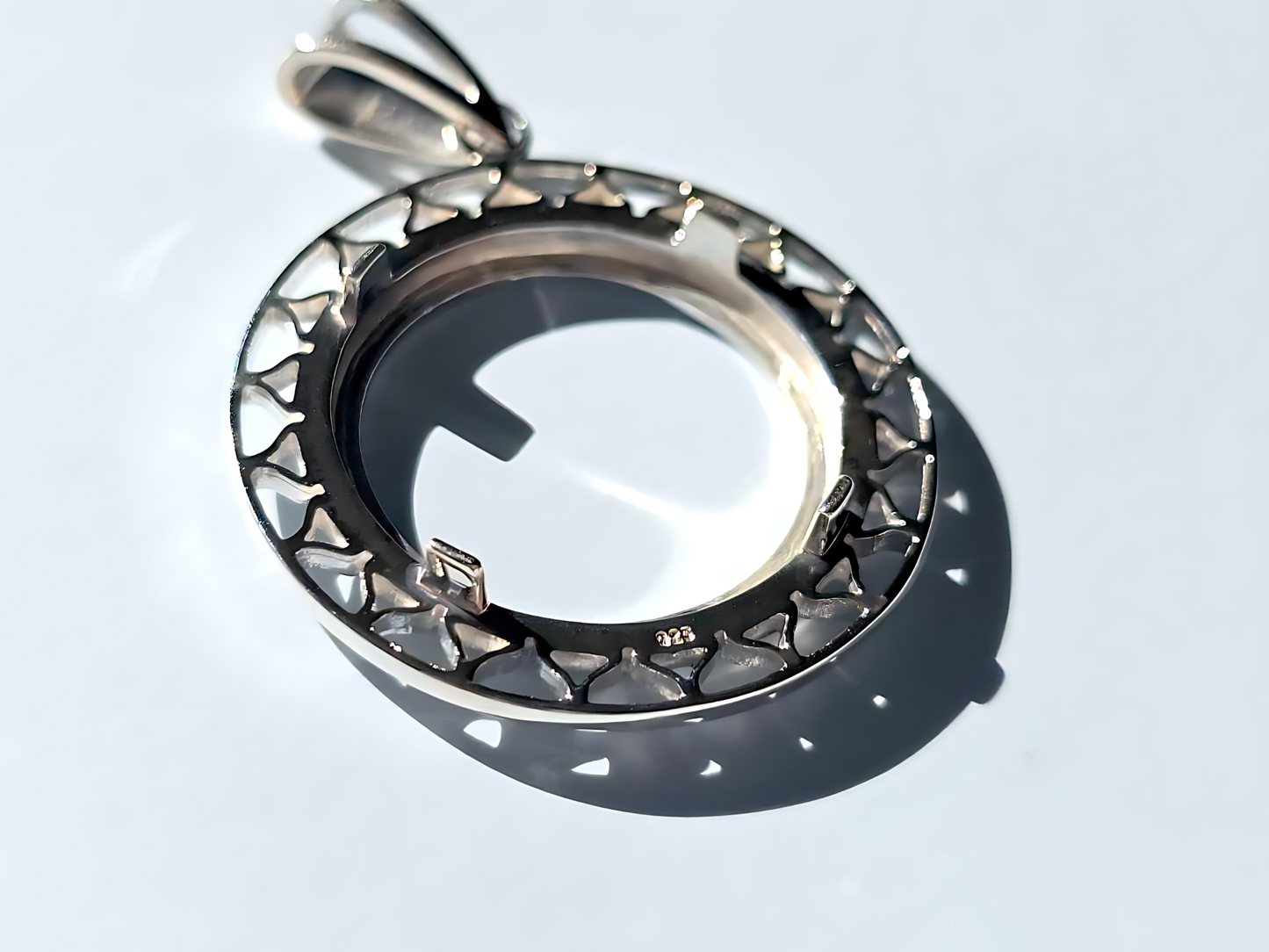 925 Sterling Silver Prong Back Filigree Edge Bezel for 19mm Penny 1 Cent Coins