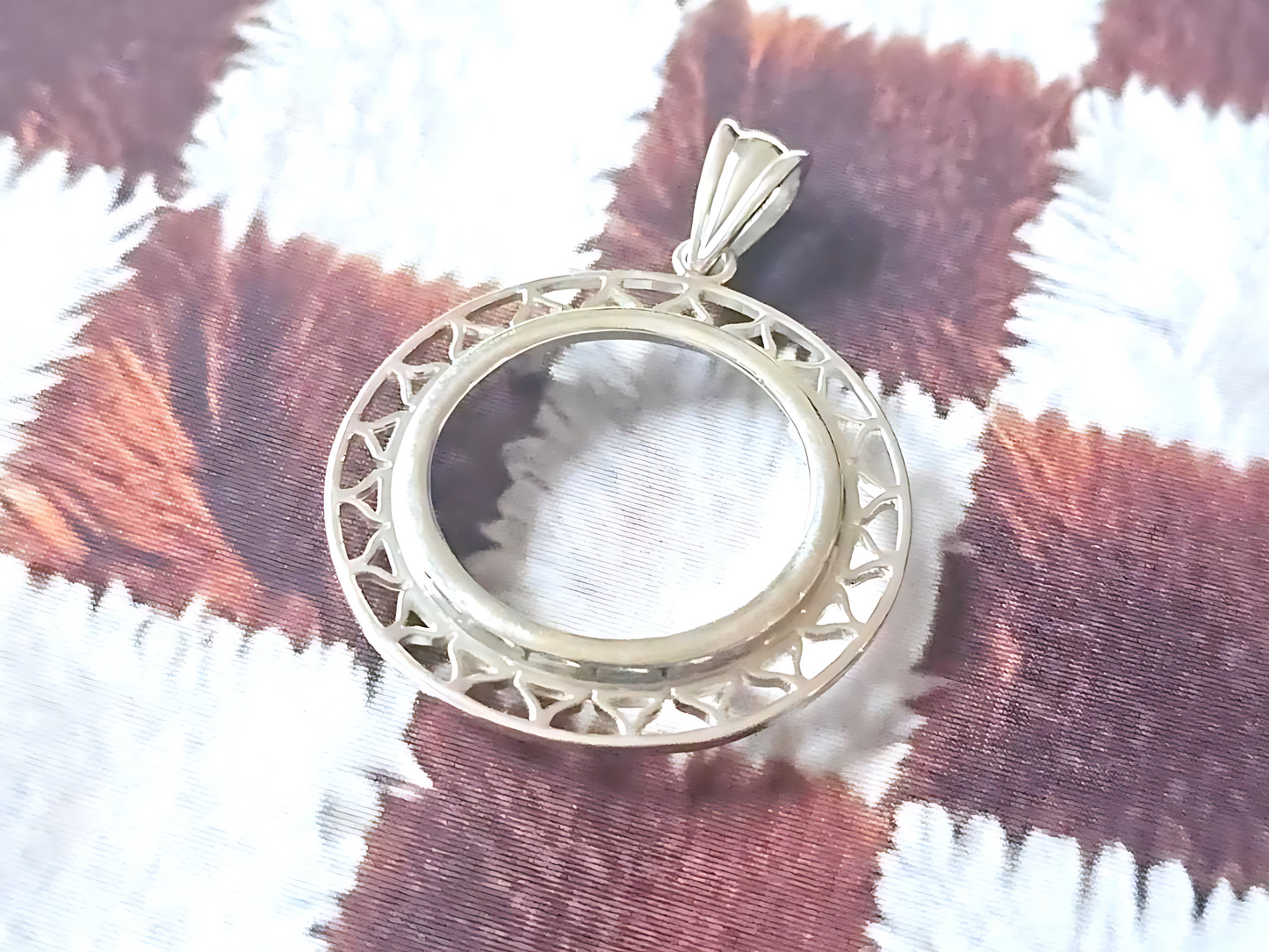 925 Sterling Silver Prong Back Filigree Edge Bezel for 22mm Nickel 5 Cent Coins