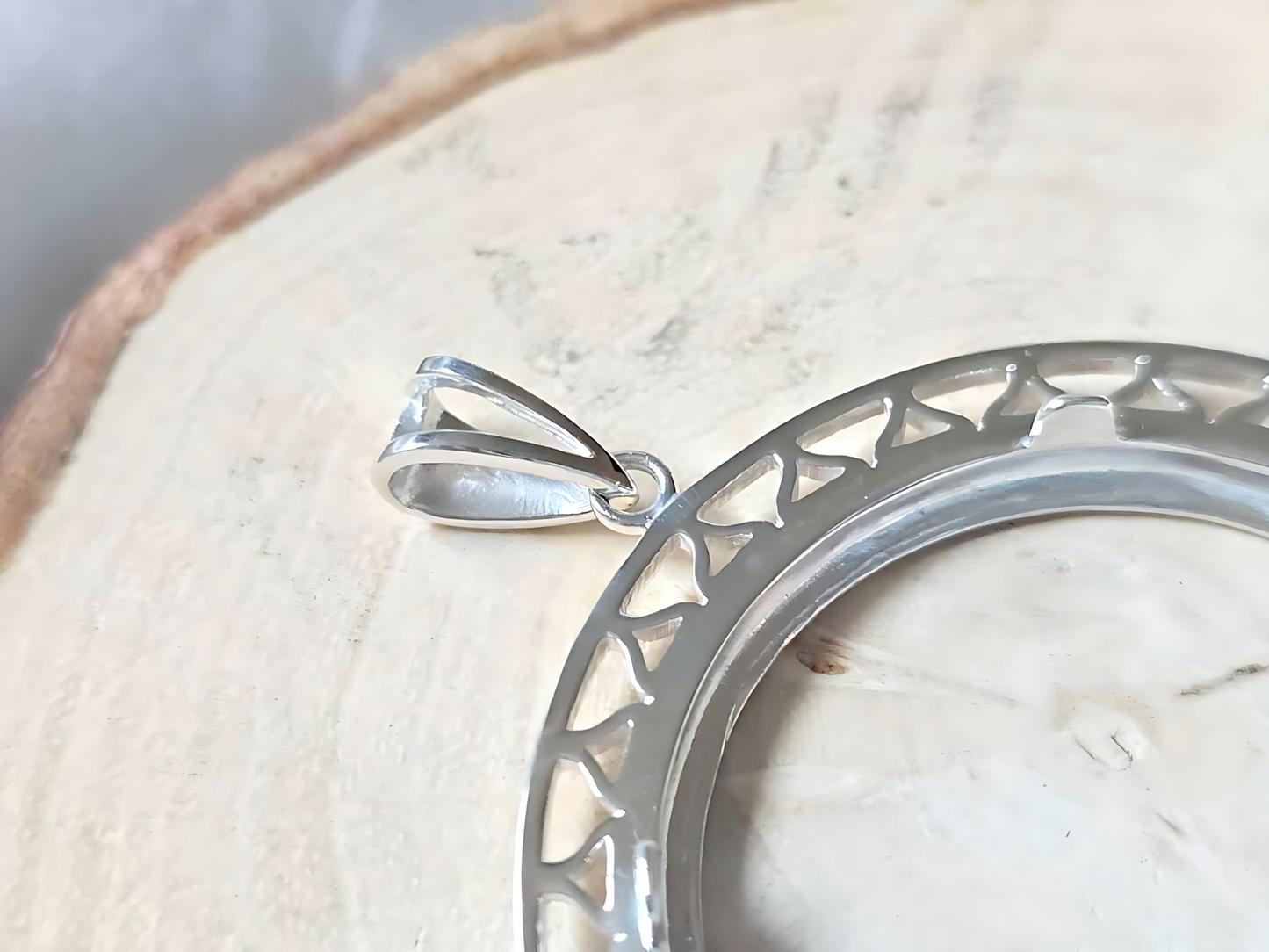 925 Sterling Silver Prong Back Filigree Edge Bezel for 34mm Mexican 1 Peso Coins