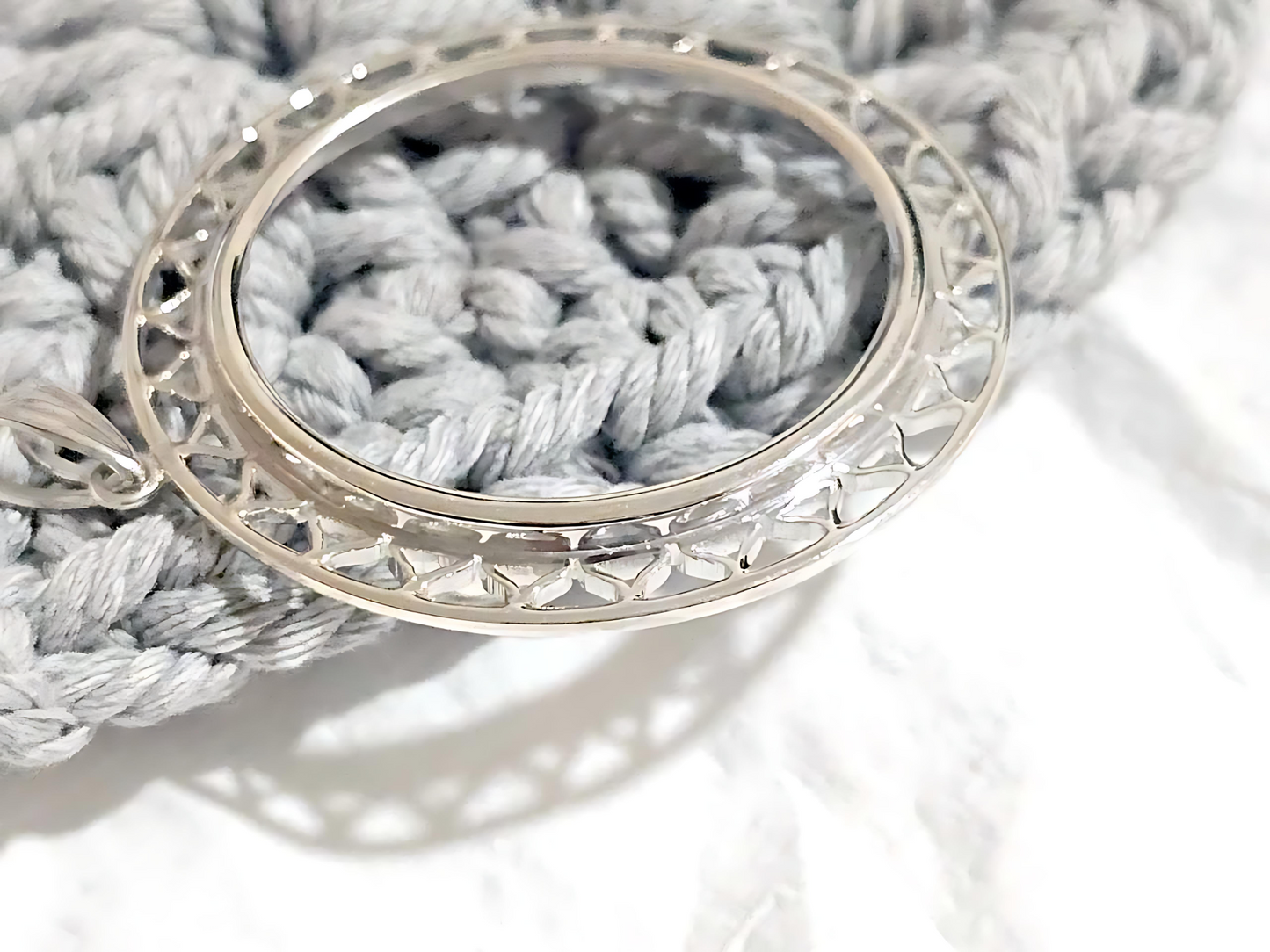 925 Sterling Silver Prong Back Filigree Edge Bezel for 38mm 1 Dollar Coins