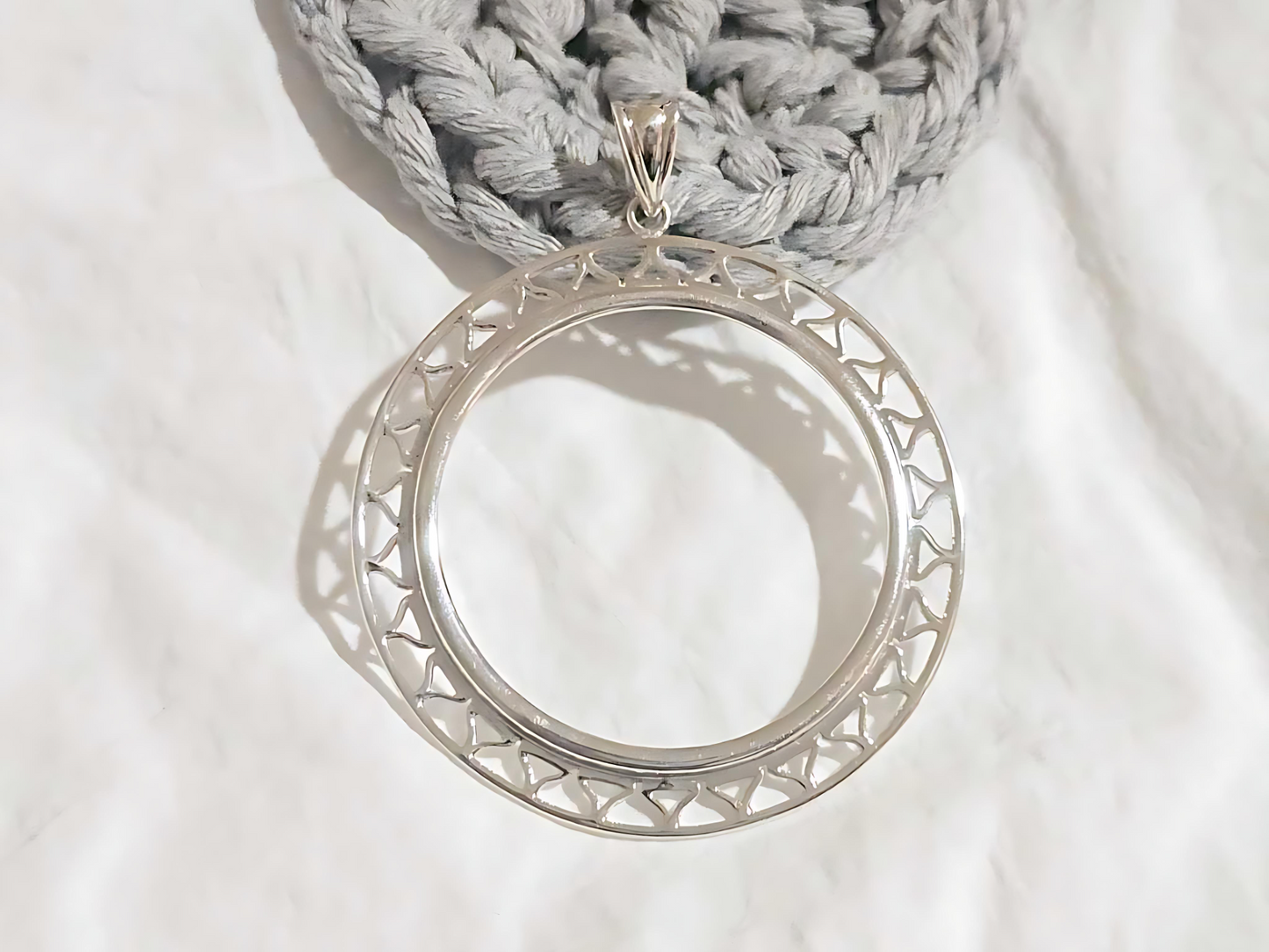 925 Sterling Silver Prong Back Filigree Edge Bezel for 38mm 1 Dollar Coins