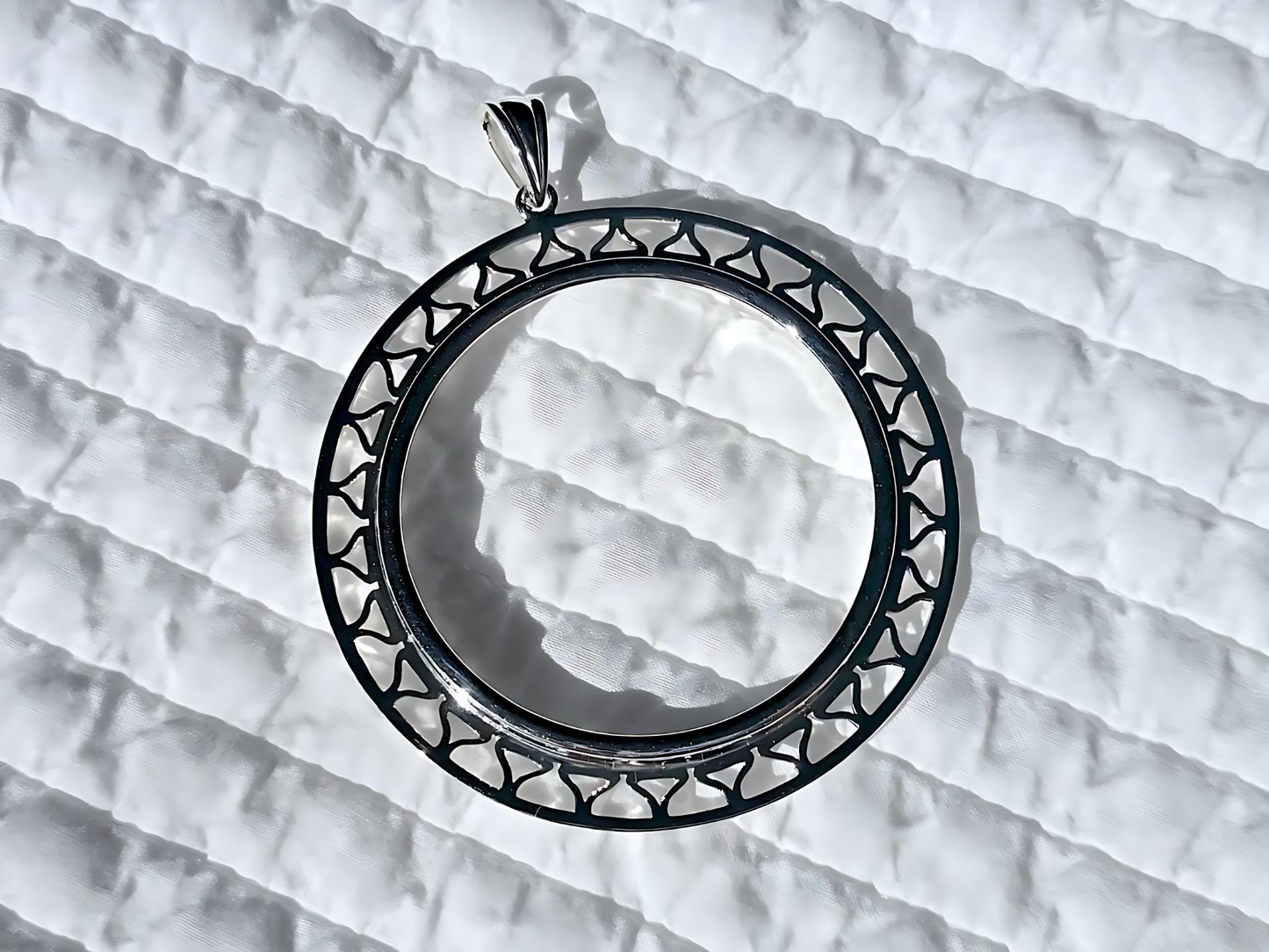 925 Sterling Silver Prong Back Filigree Edge Bezel for 41mm 1 oz Coins