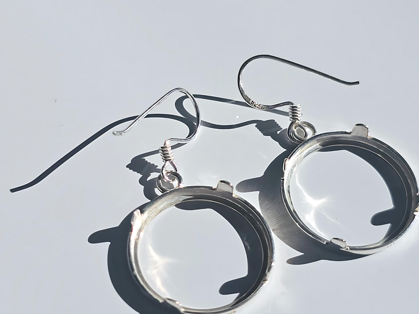 925 Sterling Silver Prong Back Simple Bezel Earring for 18mm Dime 10 Cent Coins