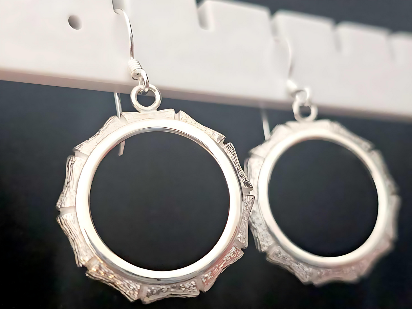 925 Sterling Silver Prong Back Bamboo Edge Bezel Earring for 18mm 10 Cent Coins