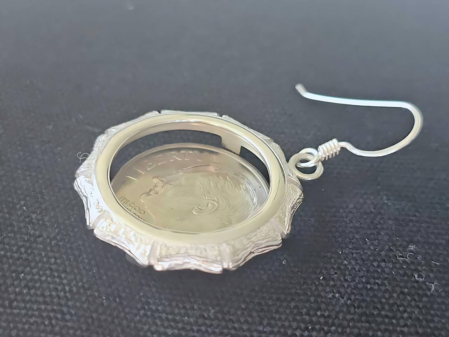 925 Sterling Silver Prong Back Bamboo Edge Bezel Earring for 18mm 10 Cent Coins