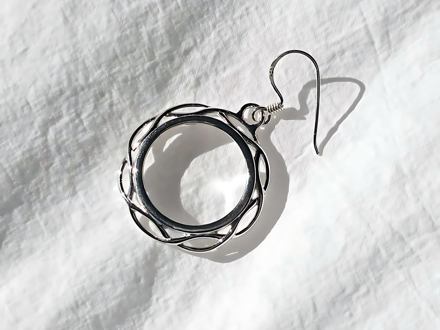 925 Sterling Silver Prong Back Braided Edge Bezel Earring for 18mm 10 Cent Coins