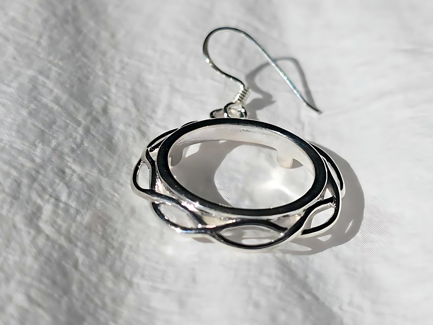 925 Sterling Silver Prong Back Braided Edge Bezel Earring for 18mm 10 Cent Coins