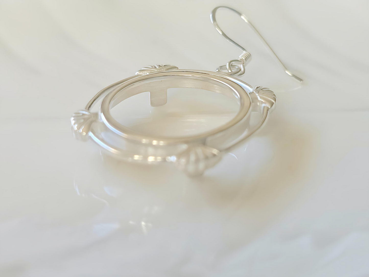 925 Sterling Silver Prong Back Clamshell Edge Bezel Earring for 18mm Dime 10 Cent Coins