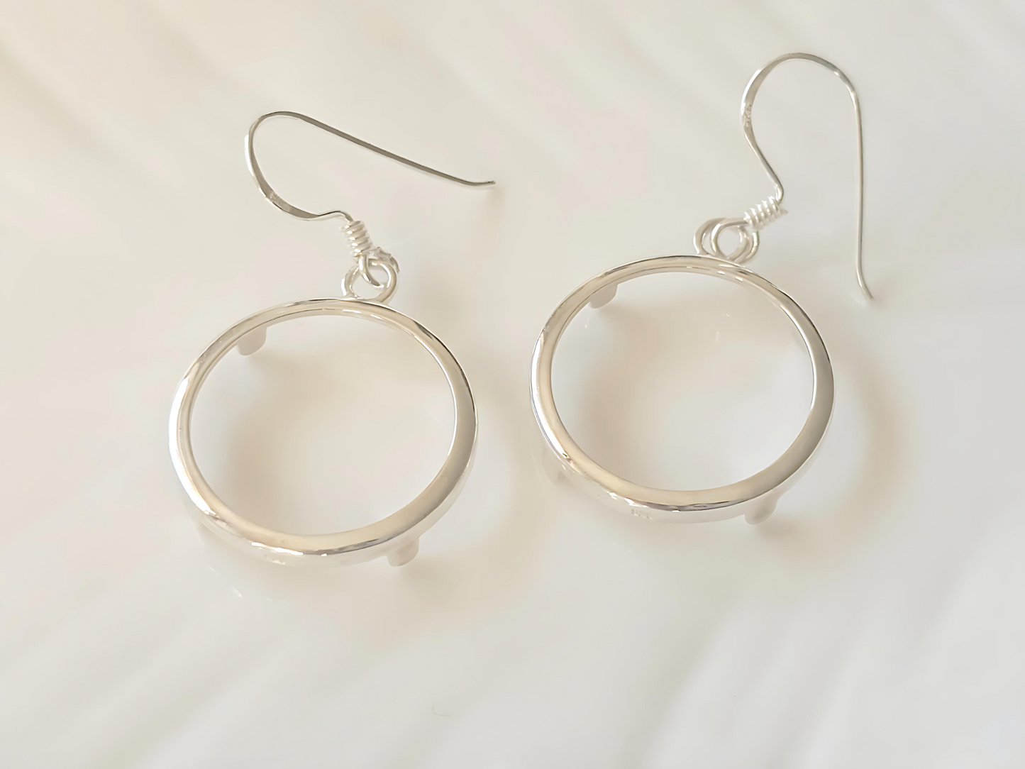 925 Sterling Silver Prong Back Round Edge Bezel Earring for 18mm Dime 10 Cent Coins