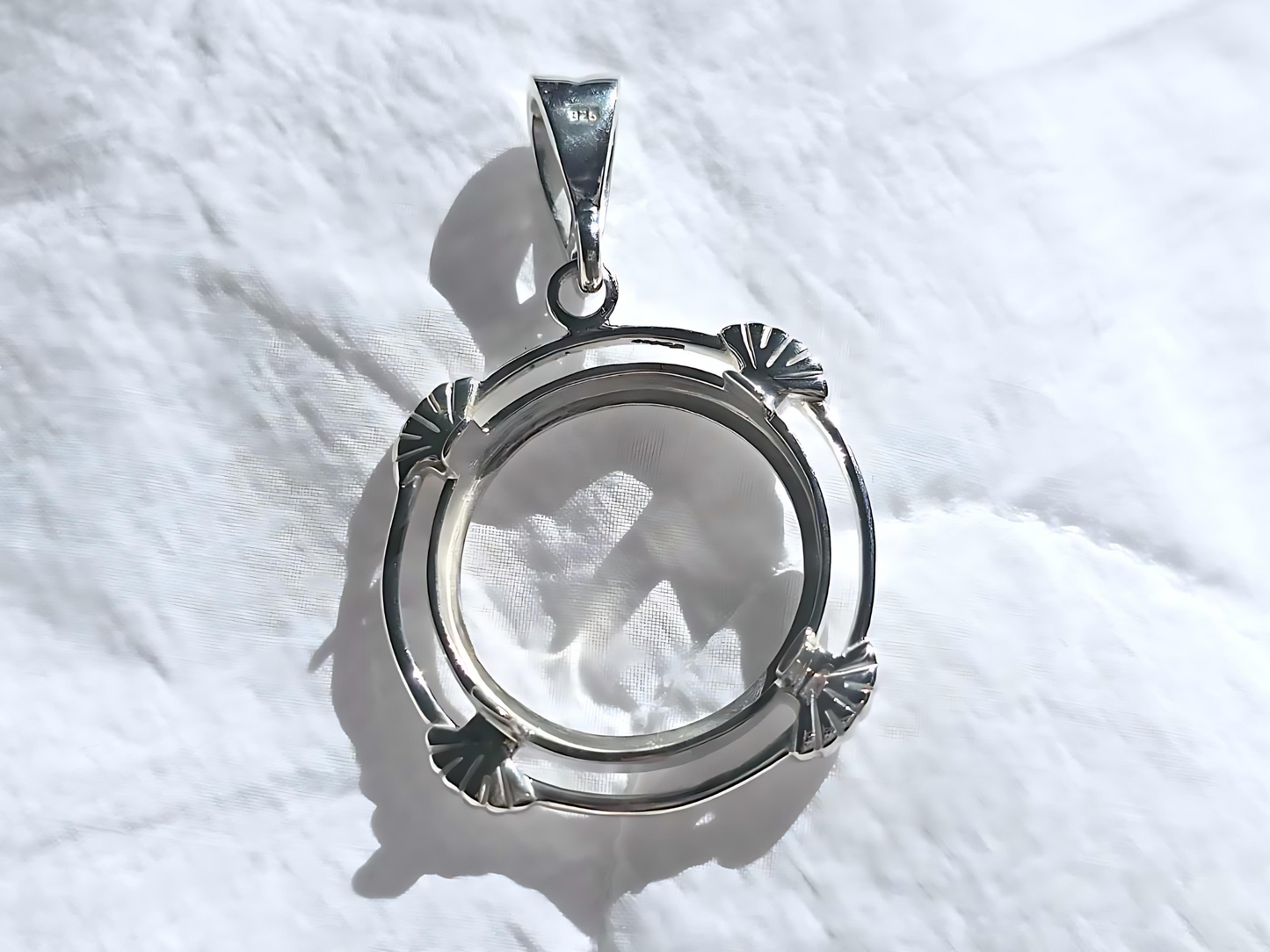 925 Sterling Silver Prong Back Clamshell Edge Bezel for 18mm 10 Cent Coins