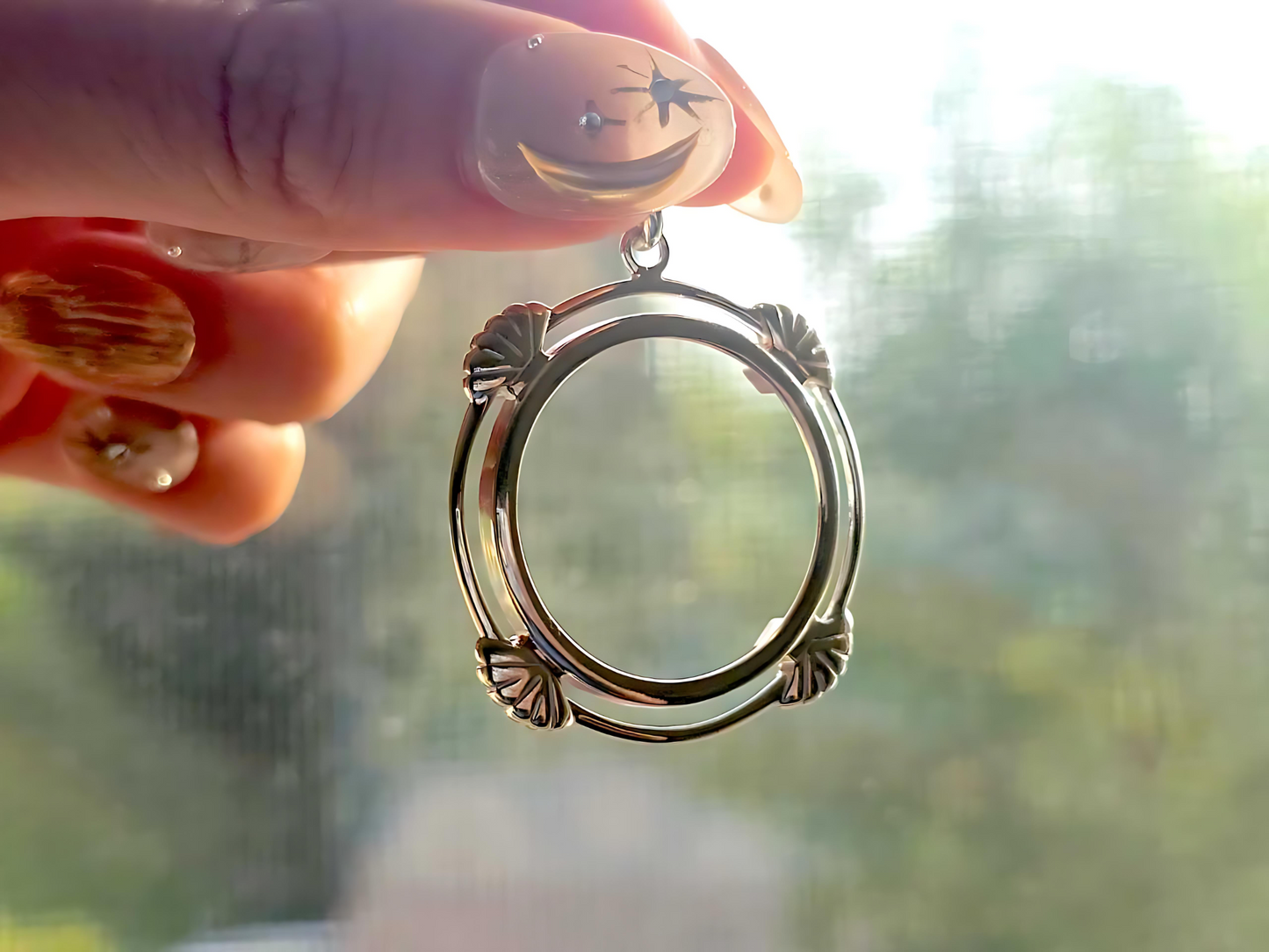 925 Sterling Silver Prong Back Clamshell Edge Bezel for 24mm Quarter 25Cent Coins