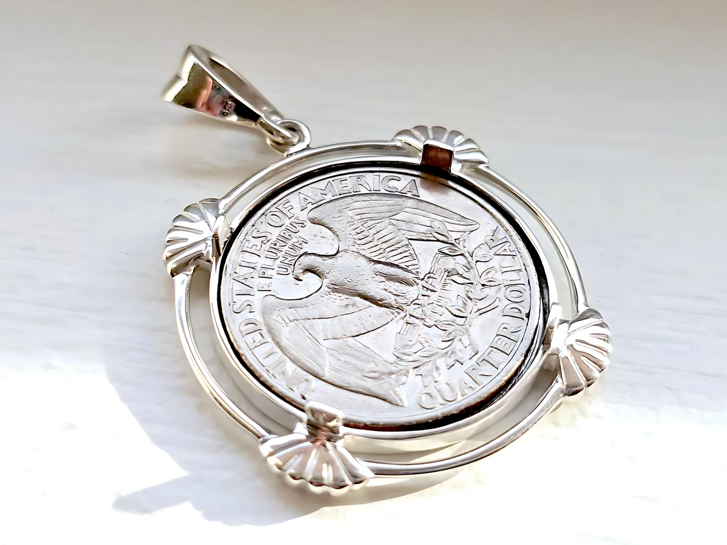 925 Sterling Silver Prong Back Clamshell Edge Bezel for 24mm Quarter 25Cent Coins