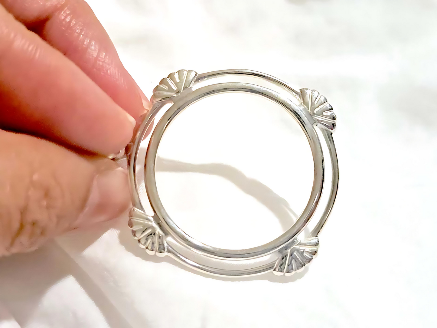 925 Sterling Silver Prong Back Clamshell Edge Bezel for 26mm Coins