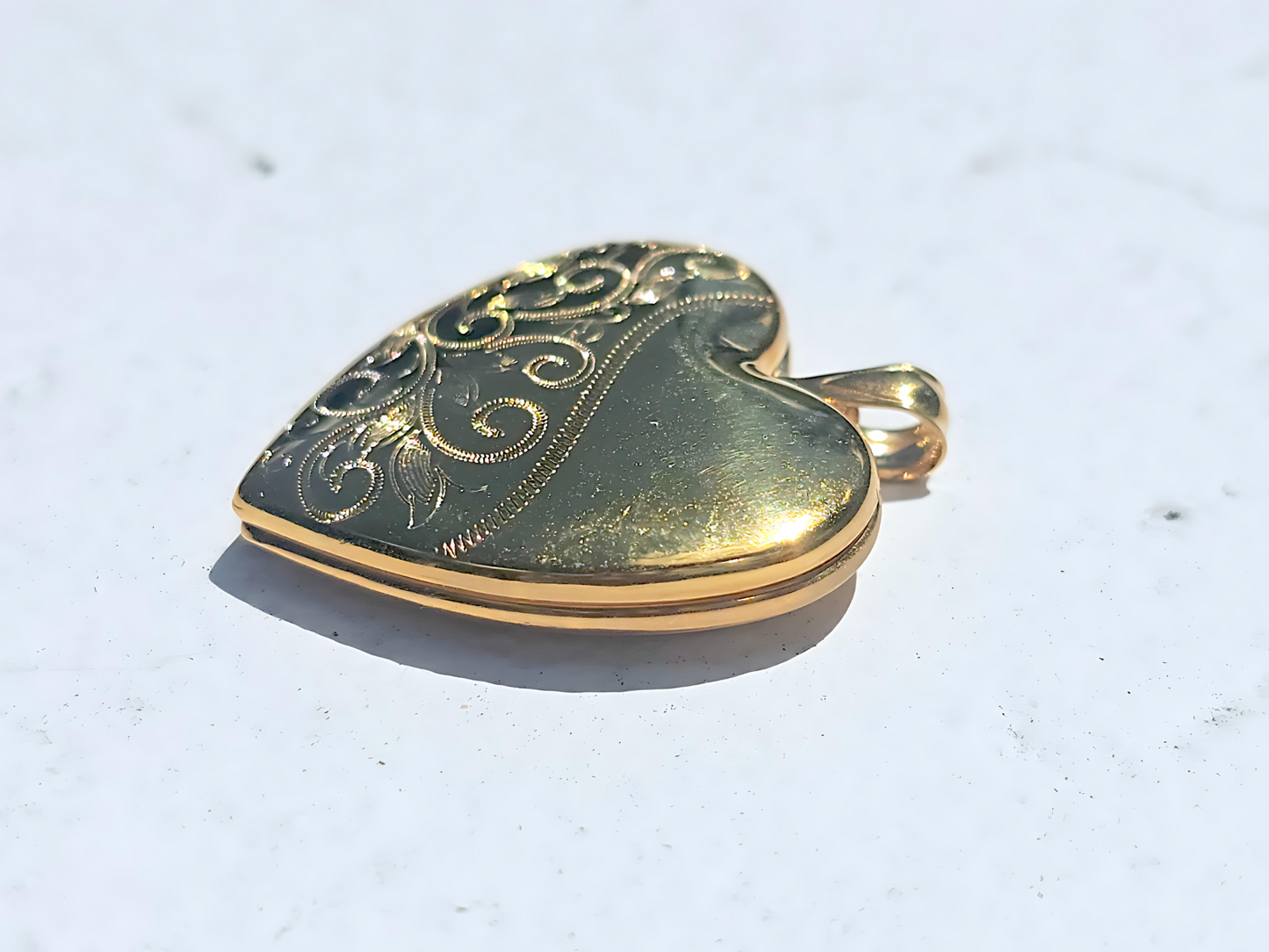 Gold Plated 925 Sterling Silver 4 Pictures Heart Locket Pendant with Scroll Engraving