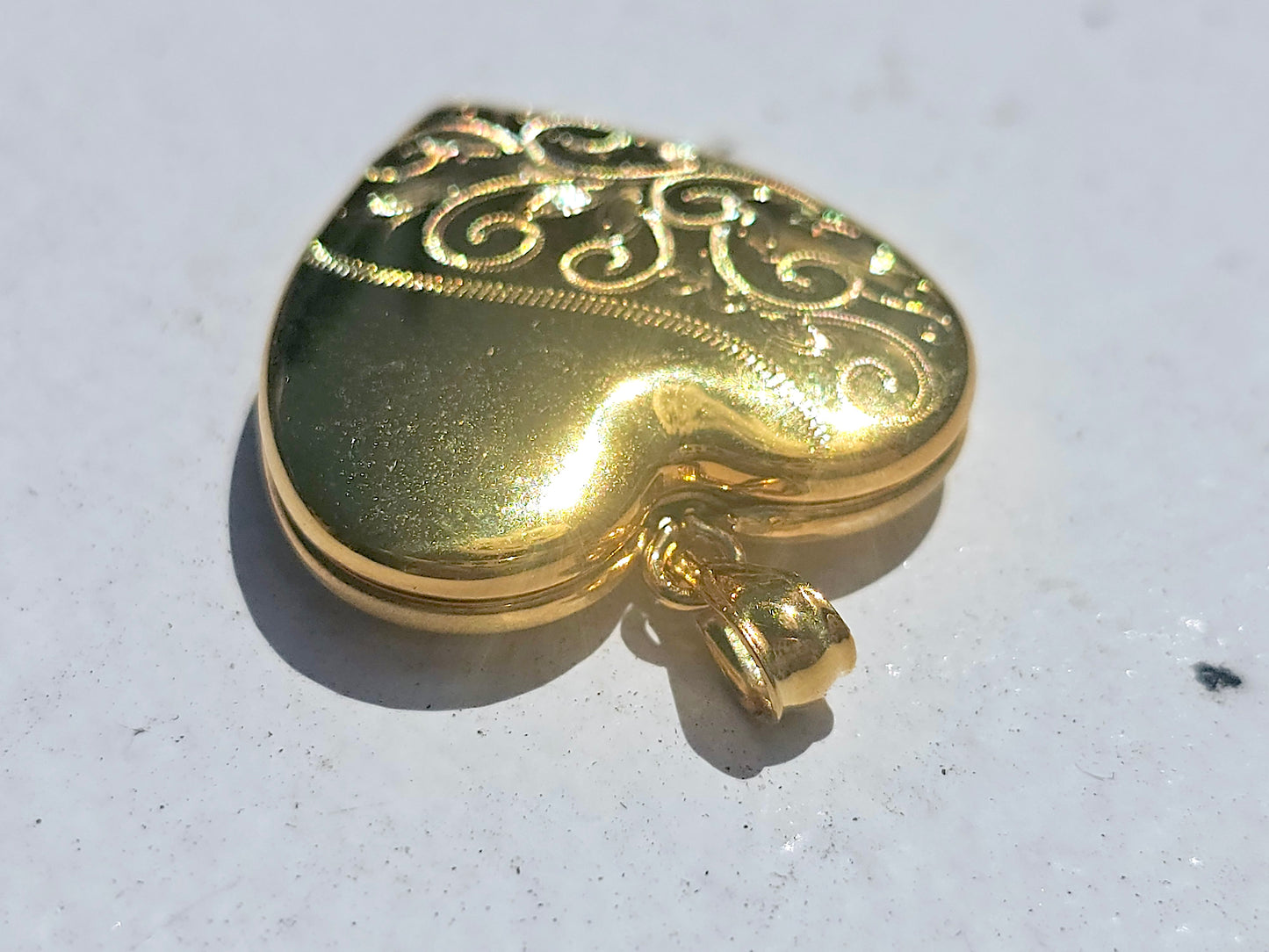 Gold Plated 925 Sterling Silver 4 Pictures Heart Locket Pendant with Scroll Engraving