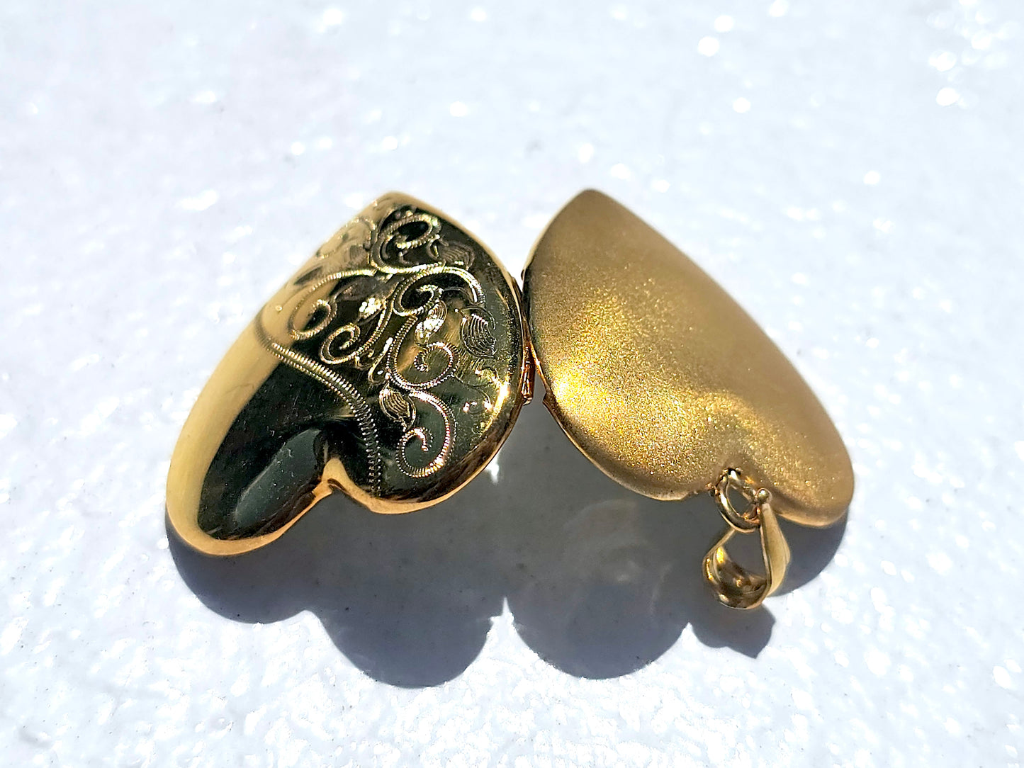 Gold Plated 925 Sterling Silver 4 Pictures Heart Locket Pendant with Scroll Engraving