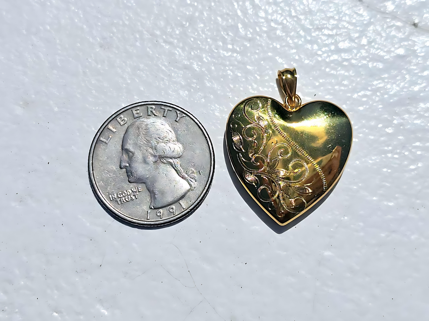 Gold Plated 925 Sterling Silver 4 Pictures Heart Locket Pendant with Scroll Engraving
