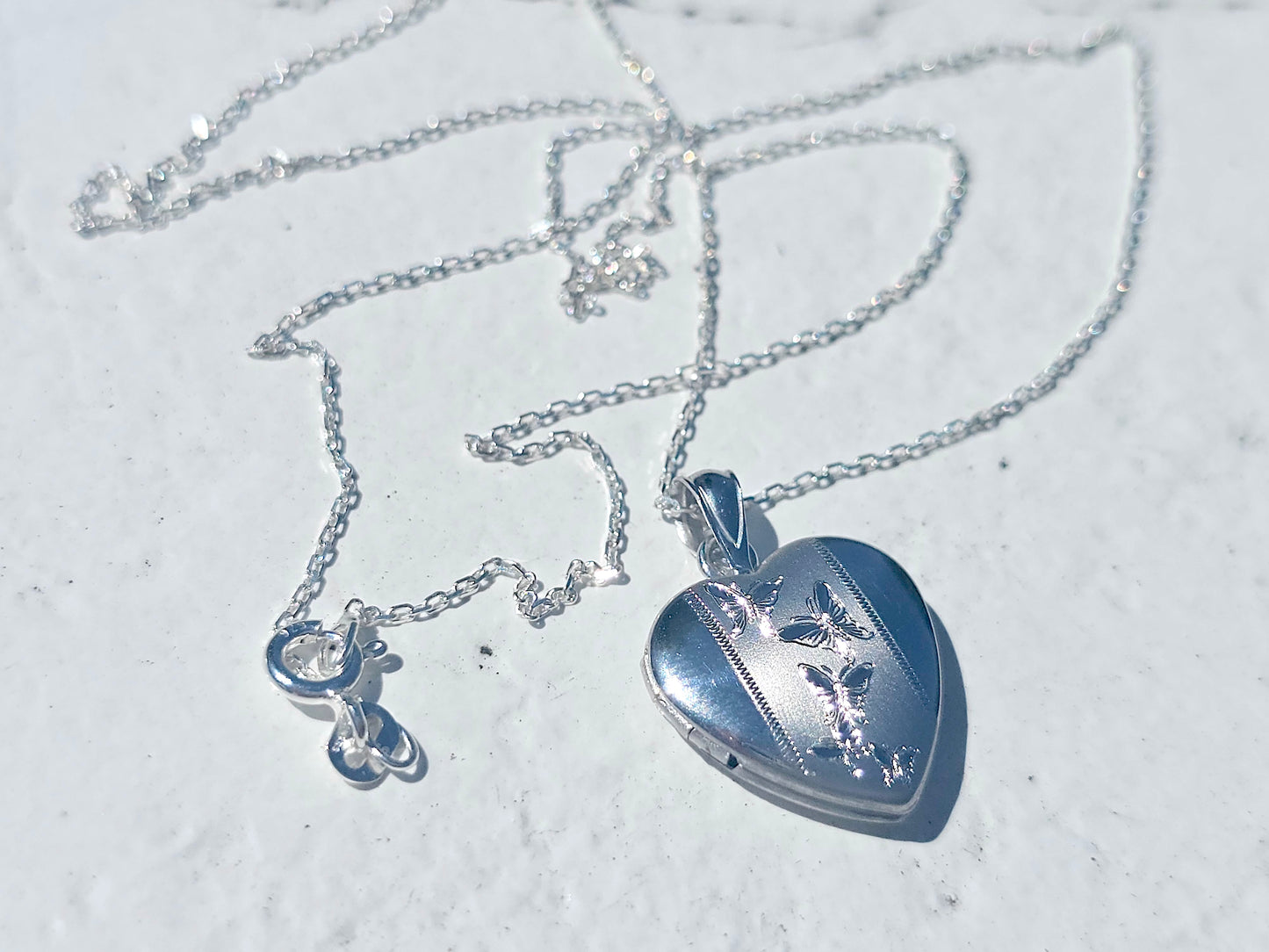 925 Sterling Silver 5/8inches Heart Locket Pendant with Butterfly Patterns