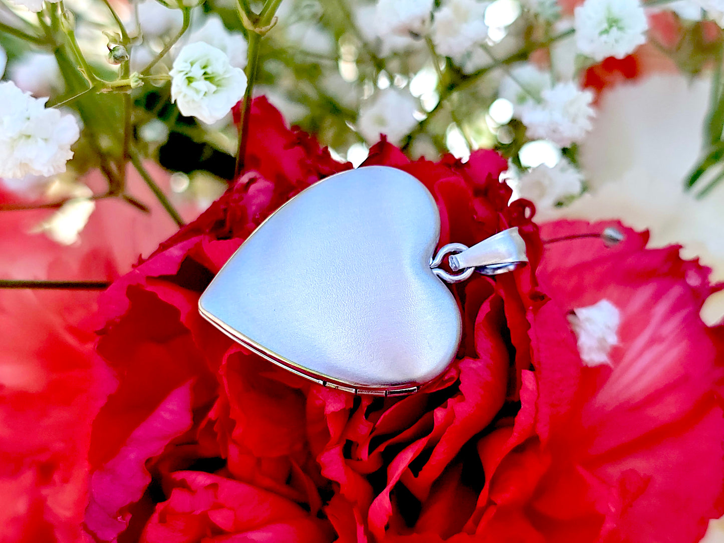 925 Sterling Silver 3/4inches Heart Locket Pendant with Floral Engravings