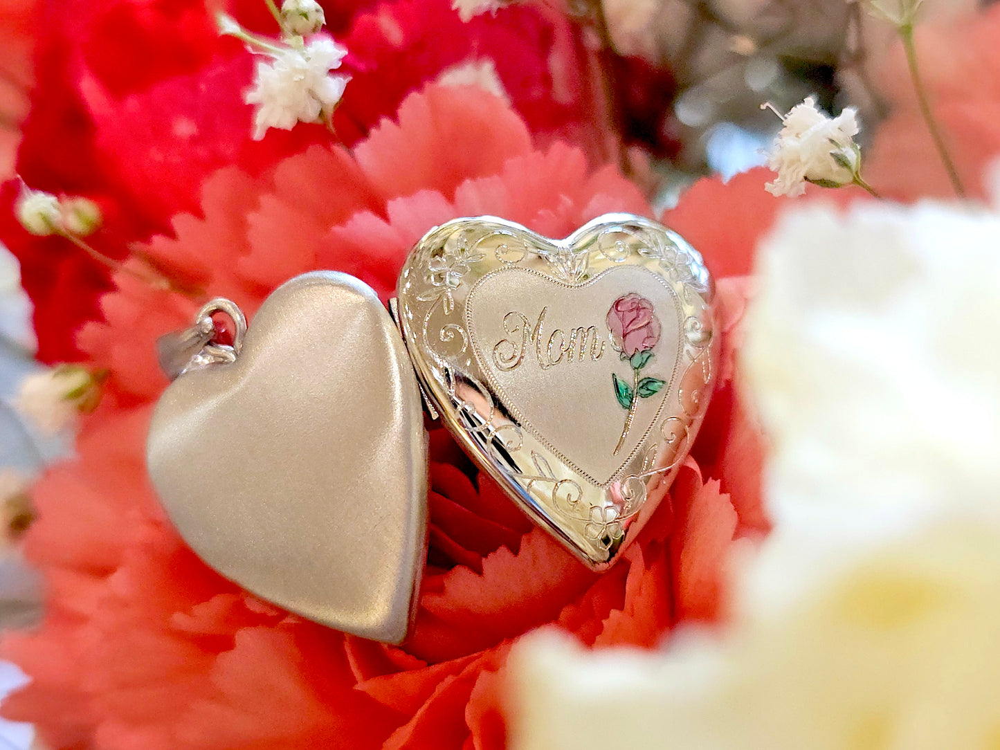 925 Sterling Silver 3/4inches Heart Locket Pendant for Mom with a Red Rose