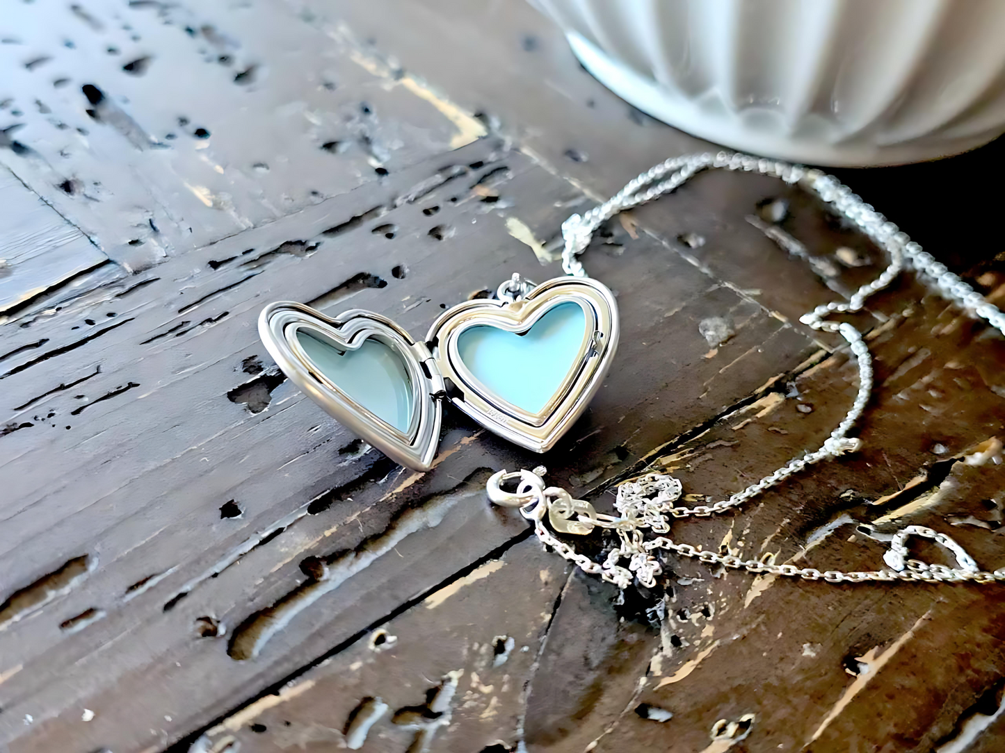 925 Sterling Silver 3/4inches Heart Locket Pendant for Mom with a Red Rose