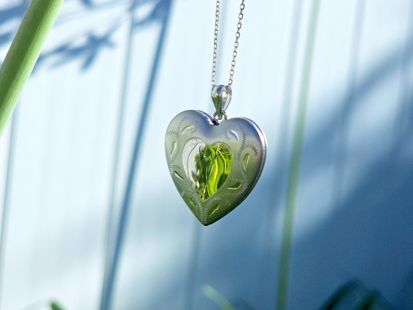 925 Sterling Silver Heart Locket with Scroll Etching Heart Center Pendant Necklace