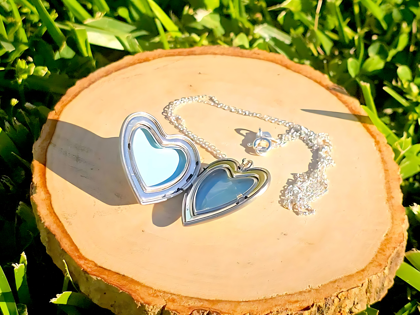 925 Sterling Silver Heart Locket with Scroll Etching Heart Center Pendant Necklace