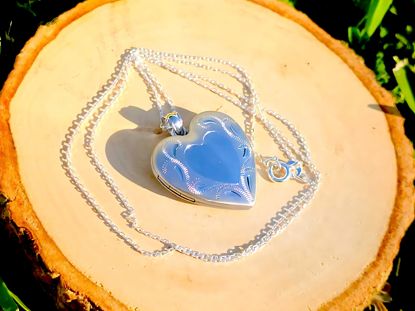925 Sterling Silver Heart Locket with Scroll Etching Heart Center Pendant Necklace