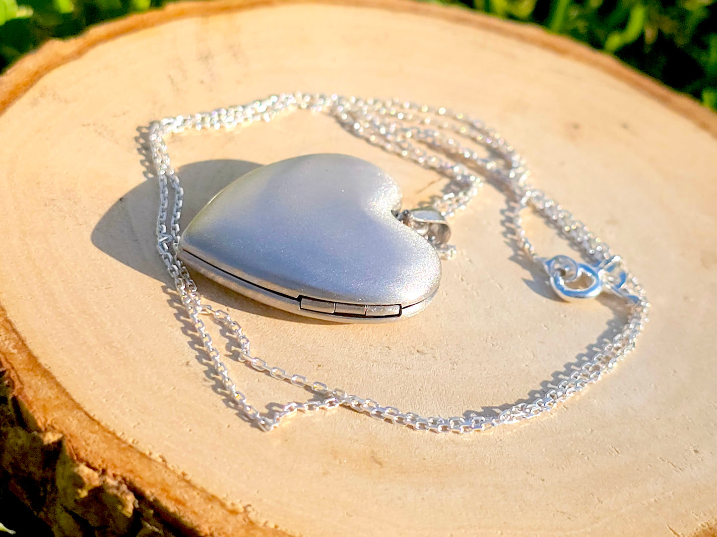 925 Sterling Silver Heart Locket with Scroll Etching Heart Center Pendant Necklace