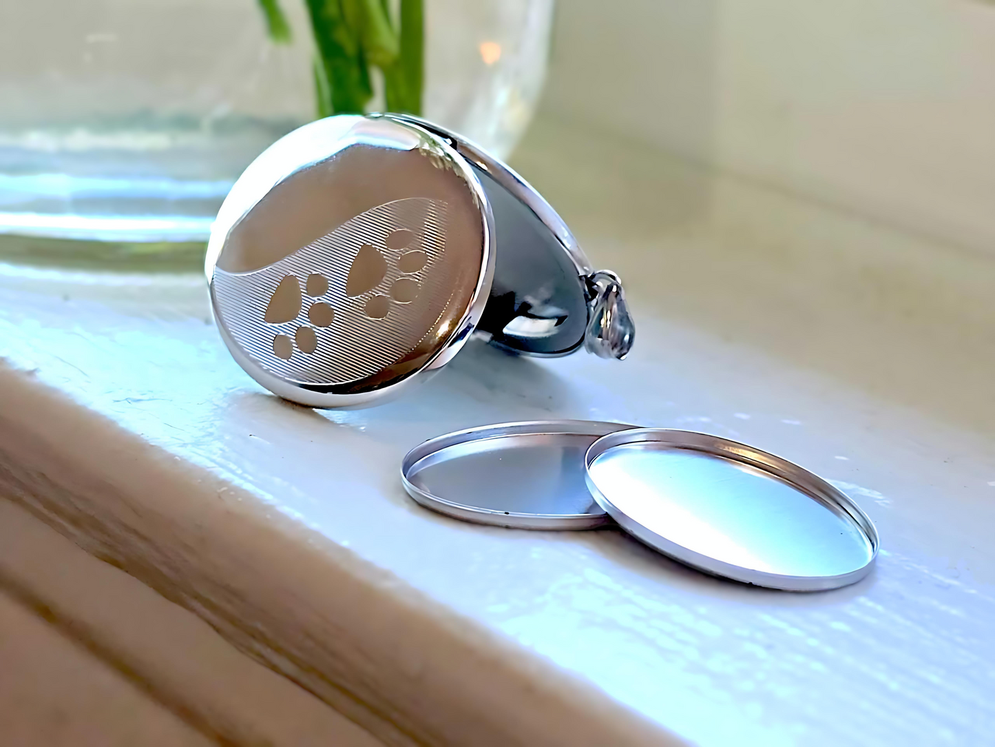 925 Sterling Silver Oval Locket with Paw Prints and Urn Case Pendant Necklace