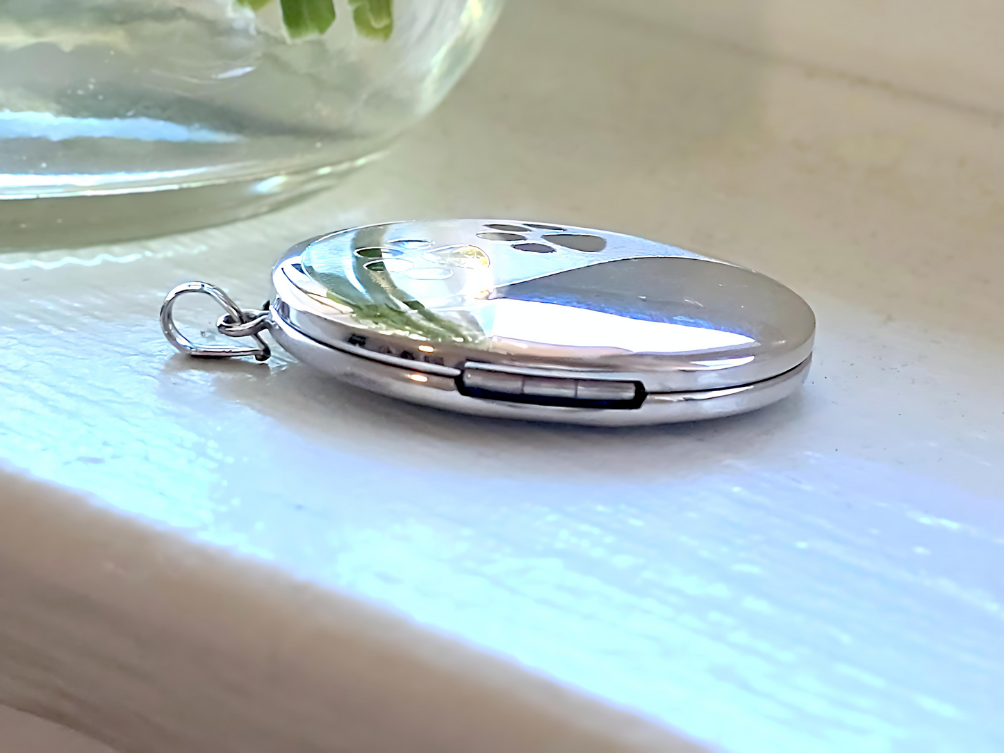 925 Sterling Silver Oval Locket with Paw Prints and Urn Case Pendant Necklace