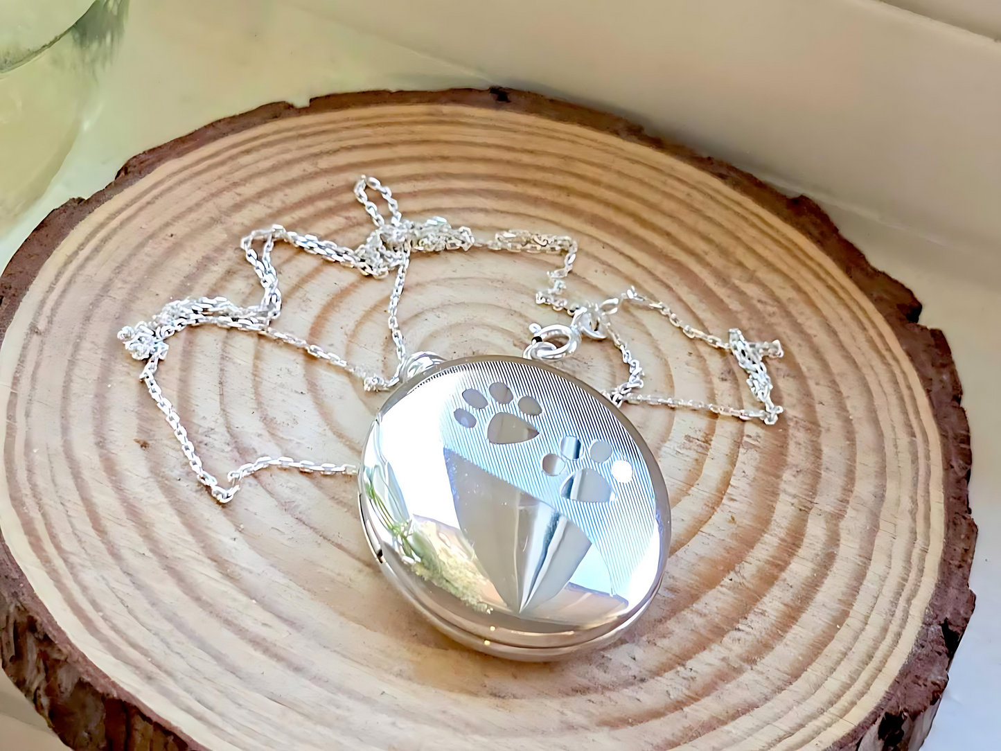 925 Sterling Silver Oval Locket with Paw Prints and Urn Case Pendant Necklace