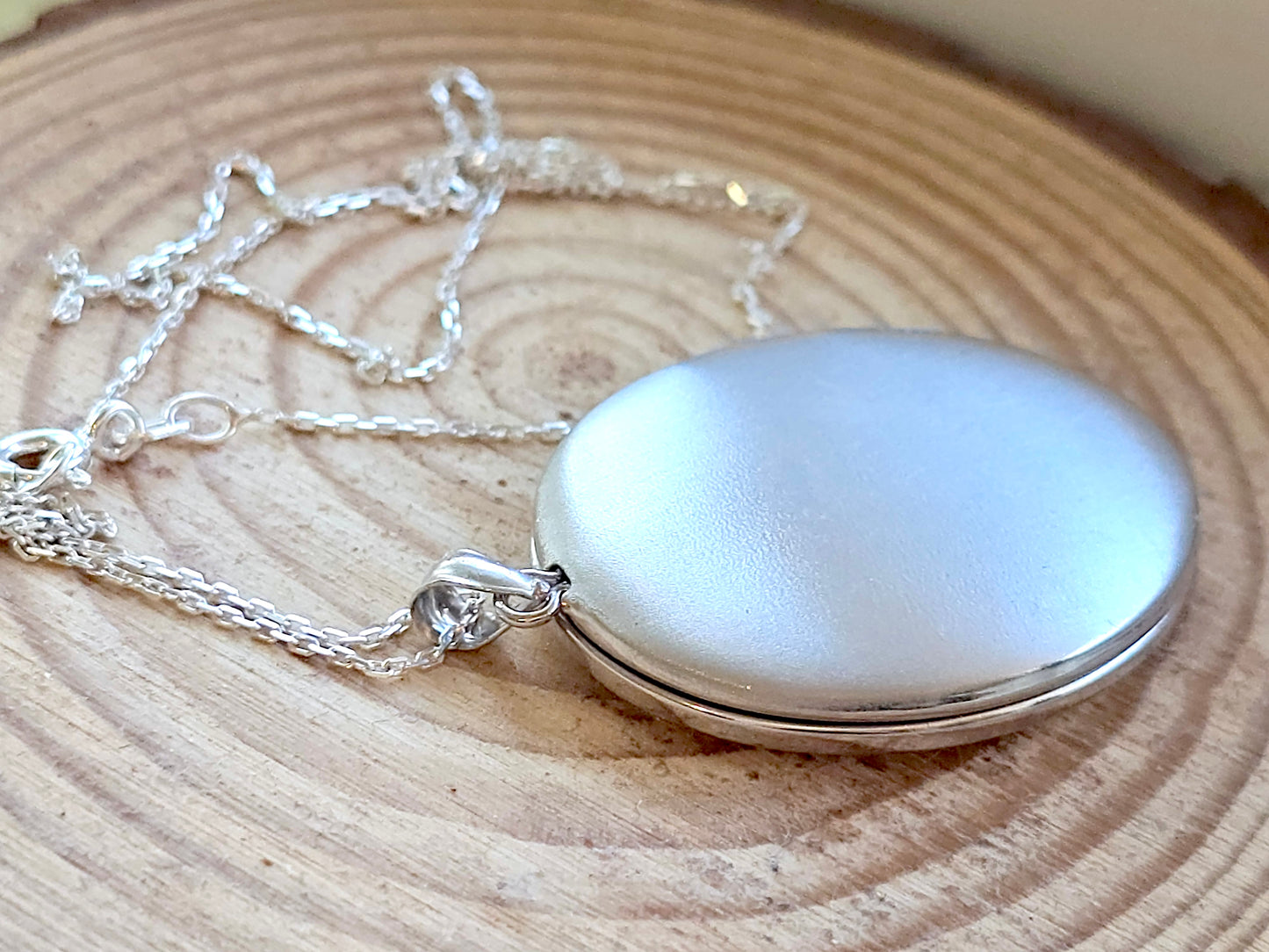925 Sterling Silver Oval Locket with Paw Prints and Urn Case Pendant Necklace