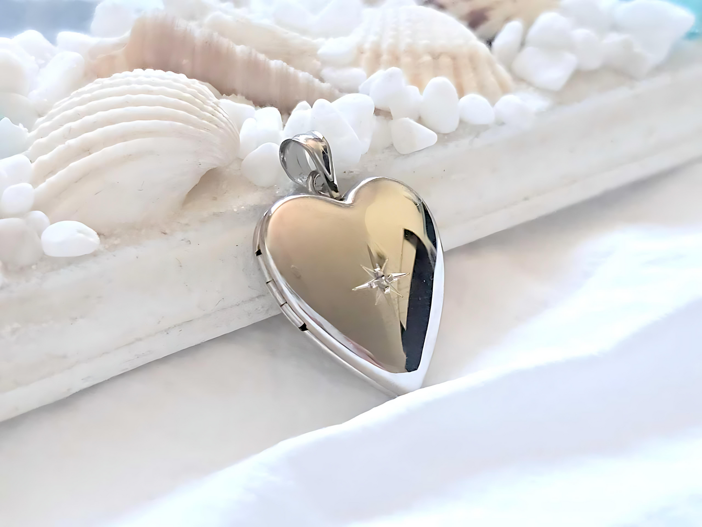 925 Sterling Silver 3/4 inch Diamond Heart Locket Pendant Necklace