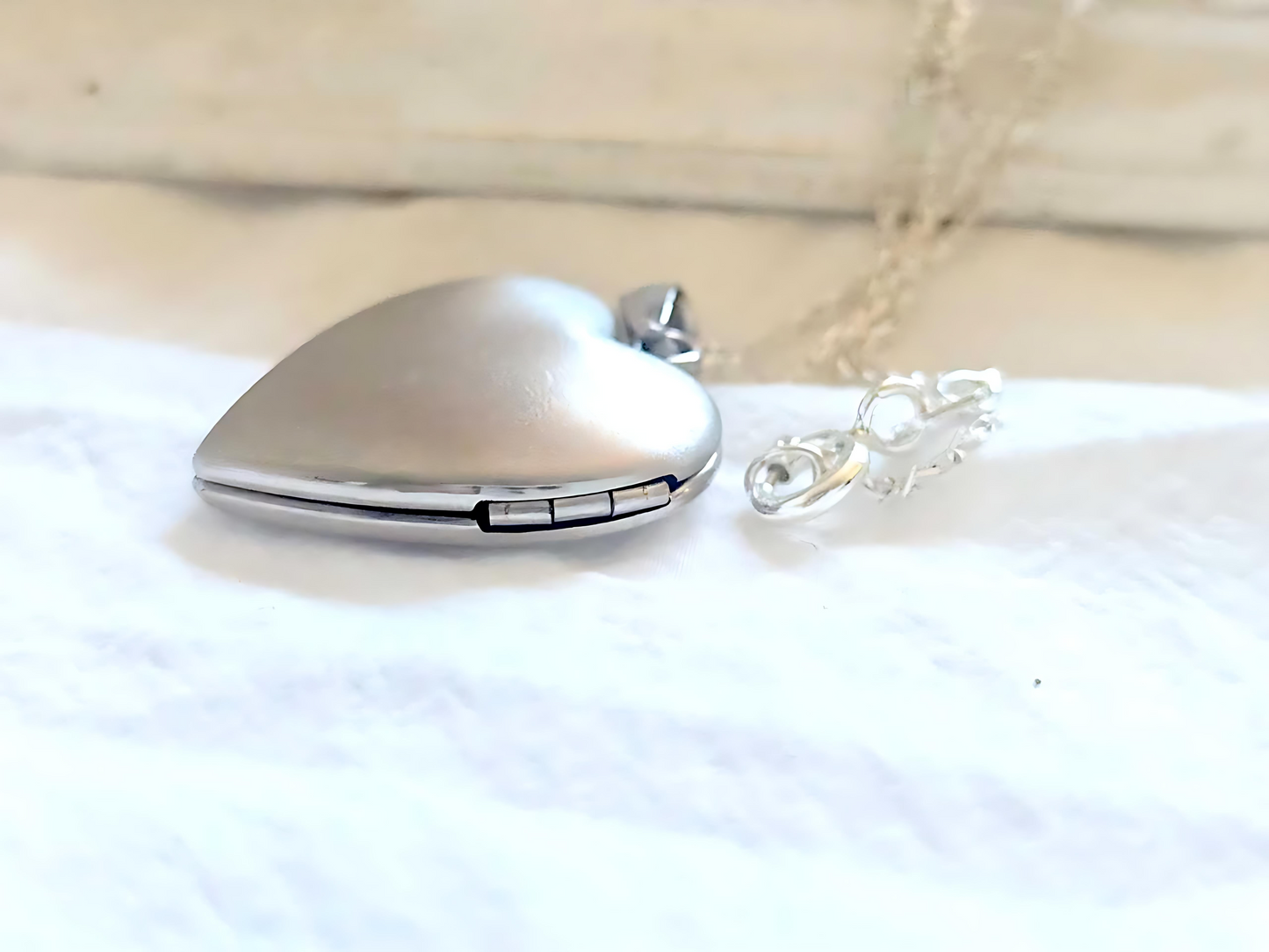 925 Sterling Silver 3/4 inch Diamond Heart Locket Pendant Necklace