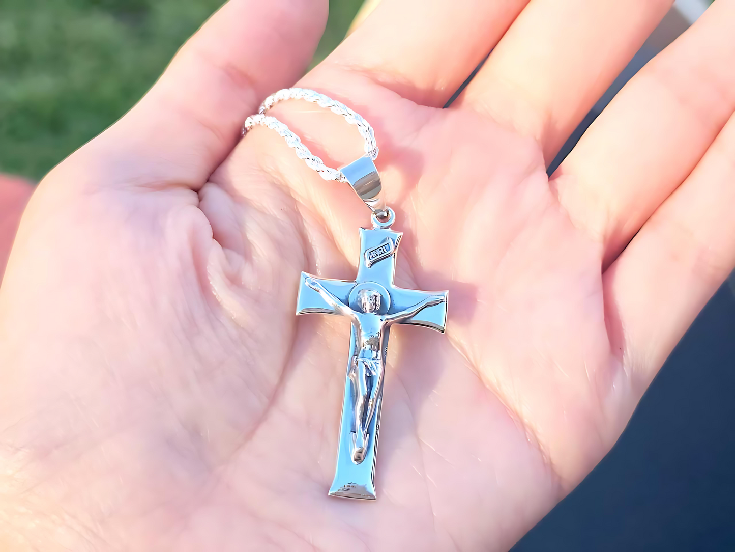 925 Sterling Silver Maltese Crucifix Pendant Necklace with Rope Chain